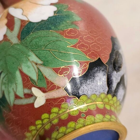 Vintage Antique Chinese Cloisonne Enamel on Brass Red Vase Bird and Flowers - Picture 5 of 8